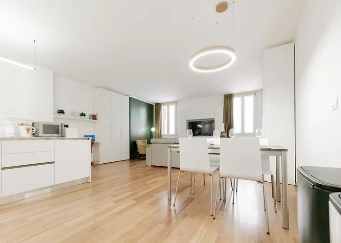 Realkasa Albiroli شقة بولونيا