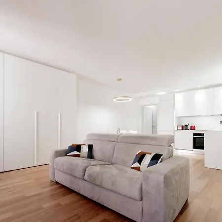 Apartman Realkasa Albiroli *